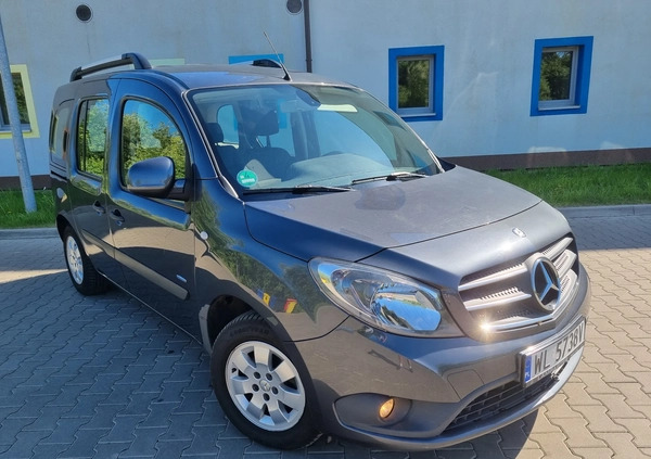 Mercedes-Benz Citan cena 42900 przebieg: 149940, rok produkcji 2017 z Józefów małe 211